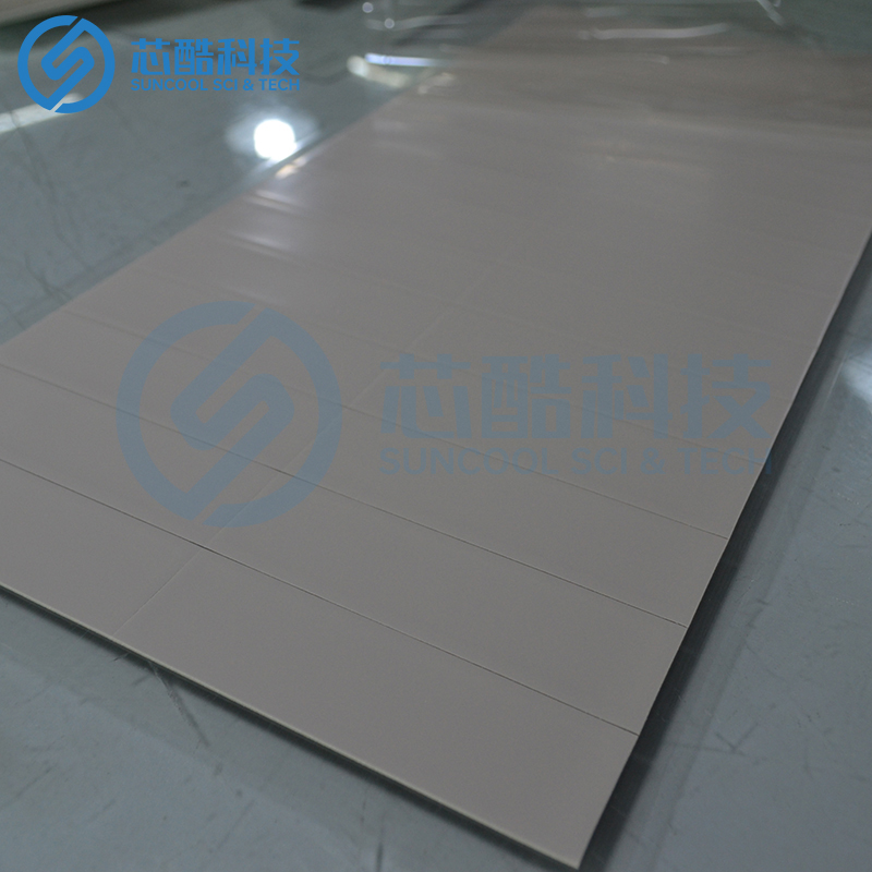 導熱硅膠片漏電嗎，他能保護硬件的正常工作嗎
